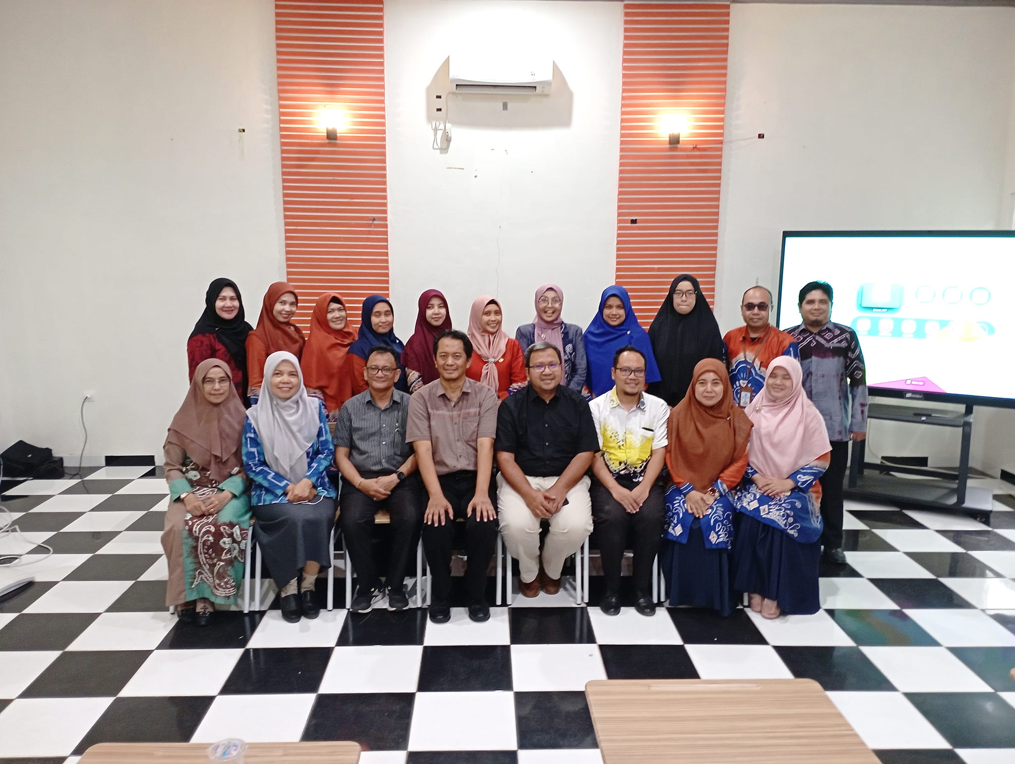 Penguatan Program Pengembangan & Transformasi SMK Berbasis Industri 4.0 Di SMKN 1 Banjarbaru