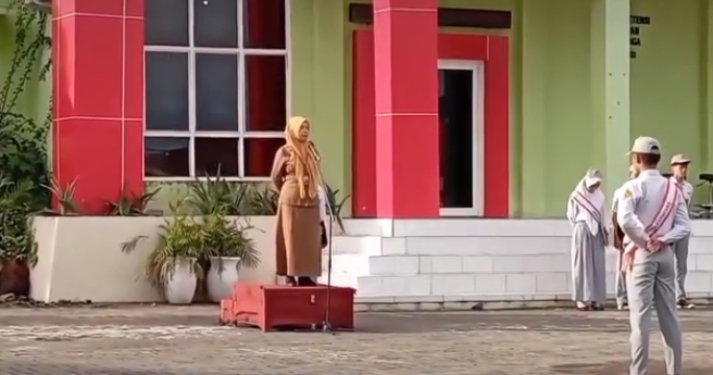 Amanat Kepsek SMKN 1 Banjarbaru Jelang Purnatugas