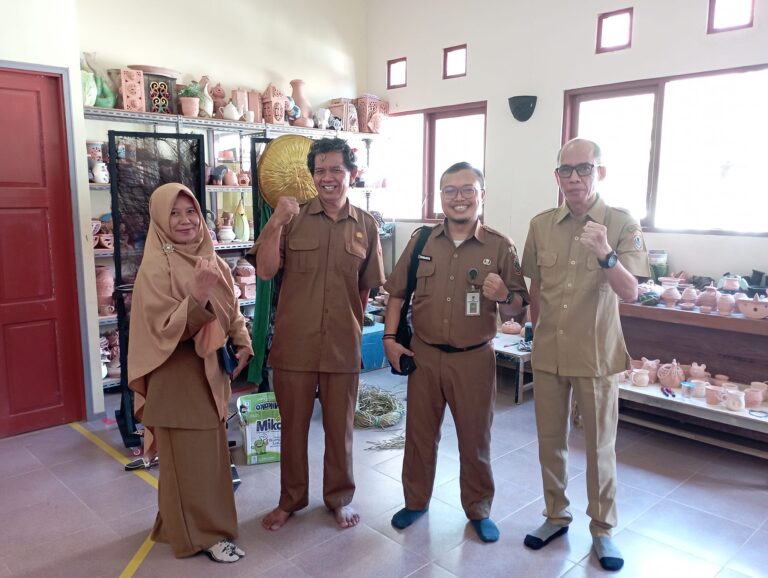 Berkunjung dan Bernostalgia di SMKN 1 Banjarbaru