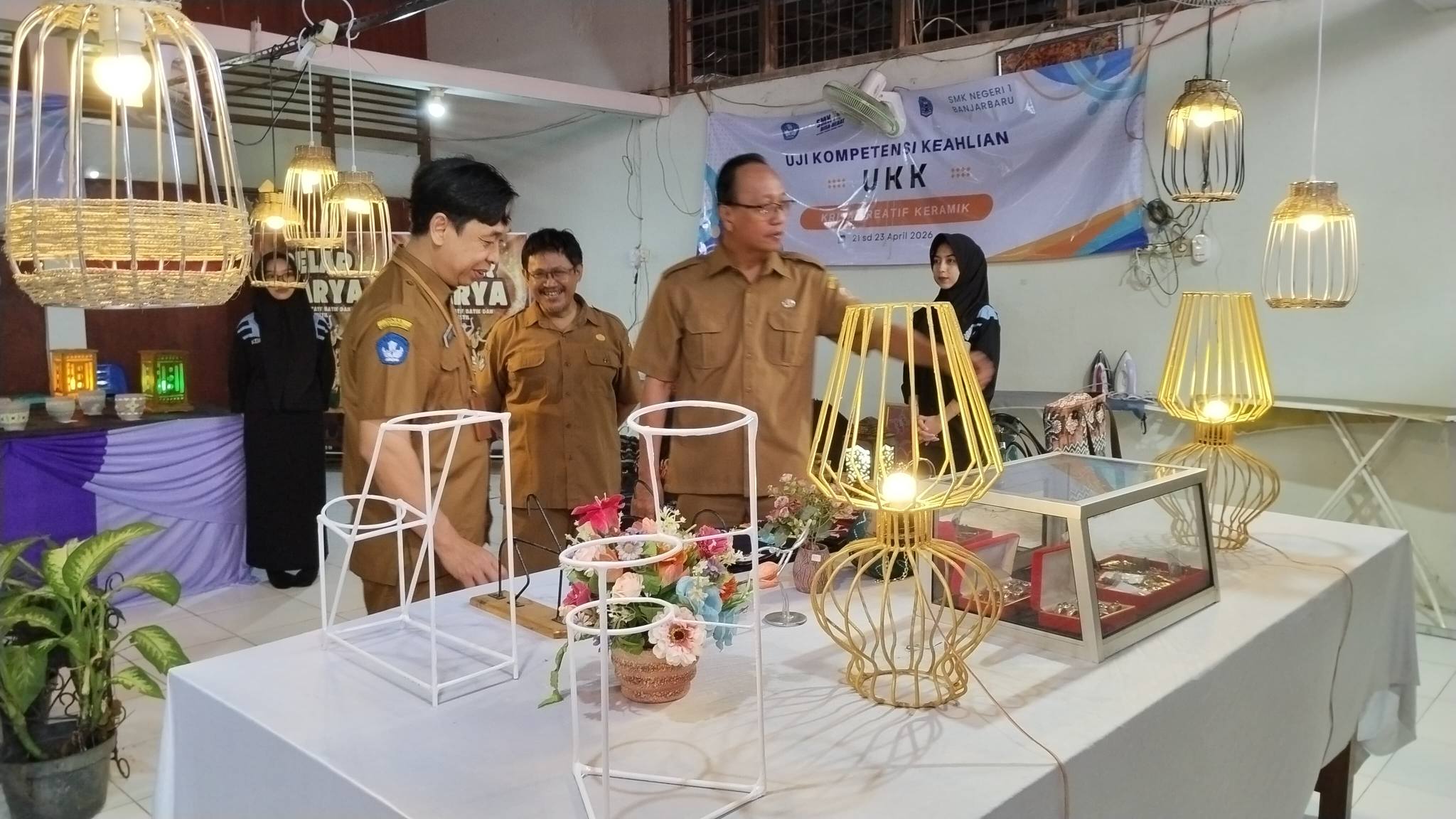 Produk Kerajinan Siswa SMKN 1 Banjarbaru