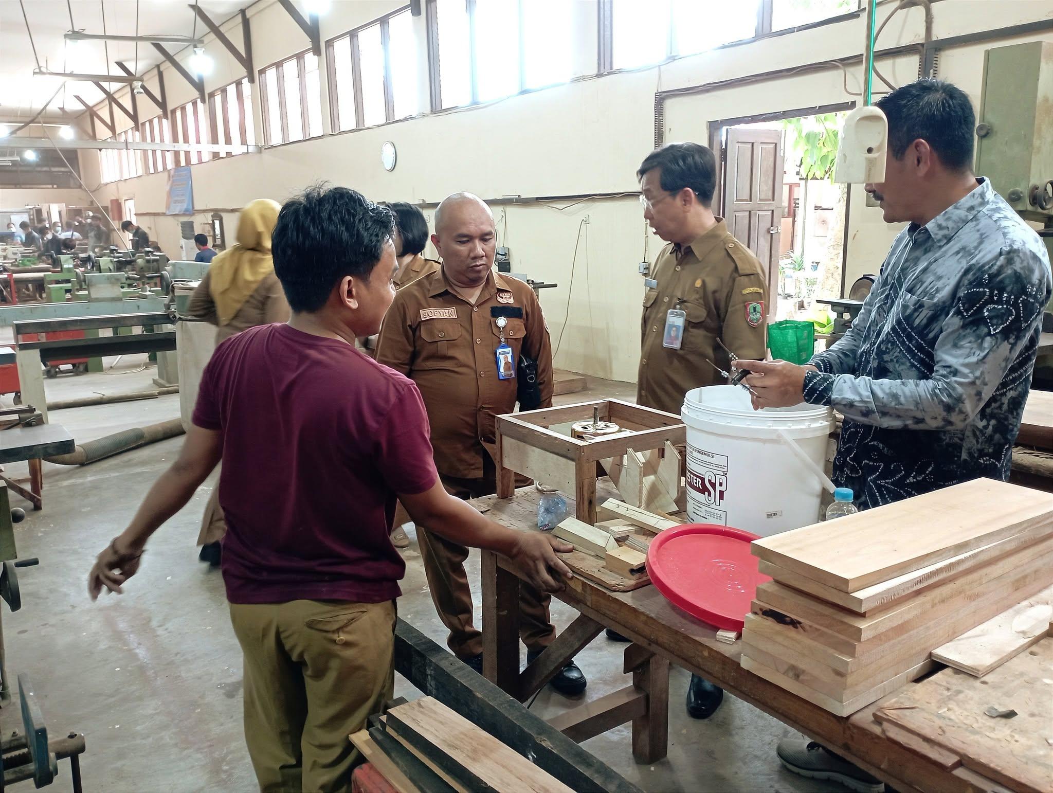 Proses Kriya Kayu