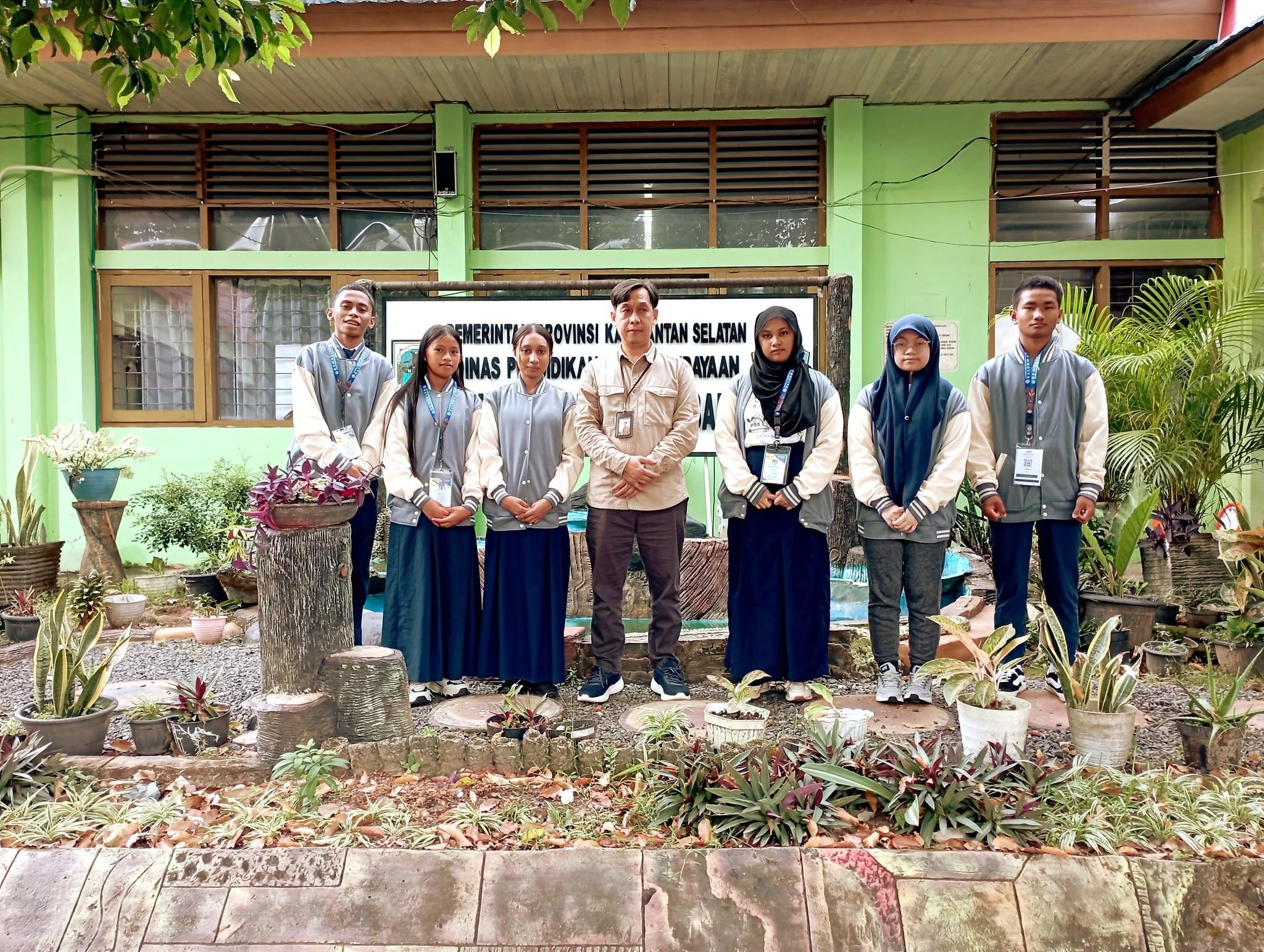 Siswa ADEM Repatriasi