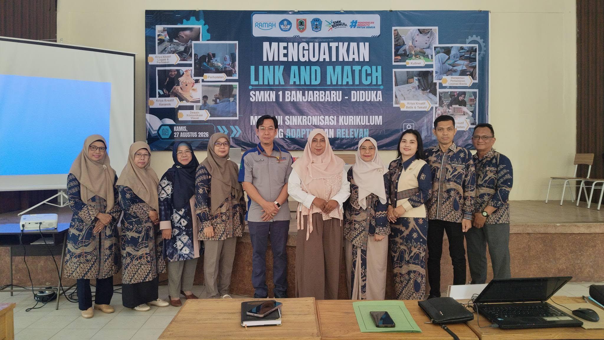 Foto Bersama Perwakilan PT Shanum Shezan